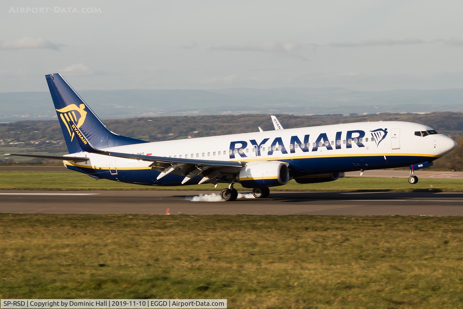 SP-RSD, 2018 Boeing 737-8AS C/N 44845, Landing RWY 09