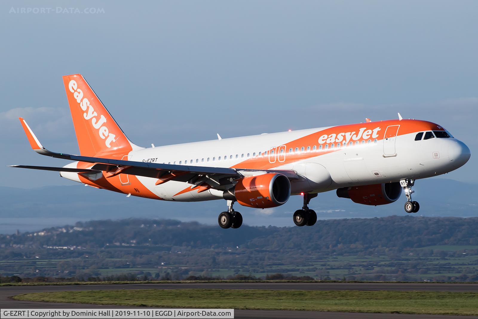 G-EZRT, 2018 Airbus A320-214 C/N 8162, Landing RWY 09