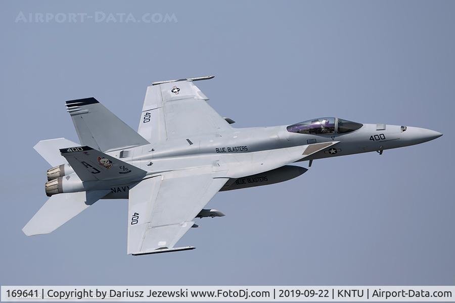 169641, Boeing F/A-18E Super Hornet C/N E303, F/A-18E Super Hornet 169641 AJ-400 from VFA-34 
