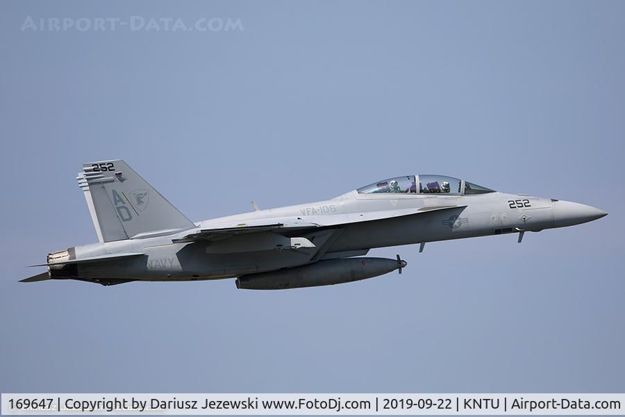 169647, Boeing F/A-18F Super Hornet C/N F277, F/A-18F Super Hornet 169647 AD-252 from VFA-106 