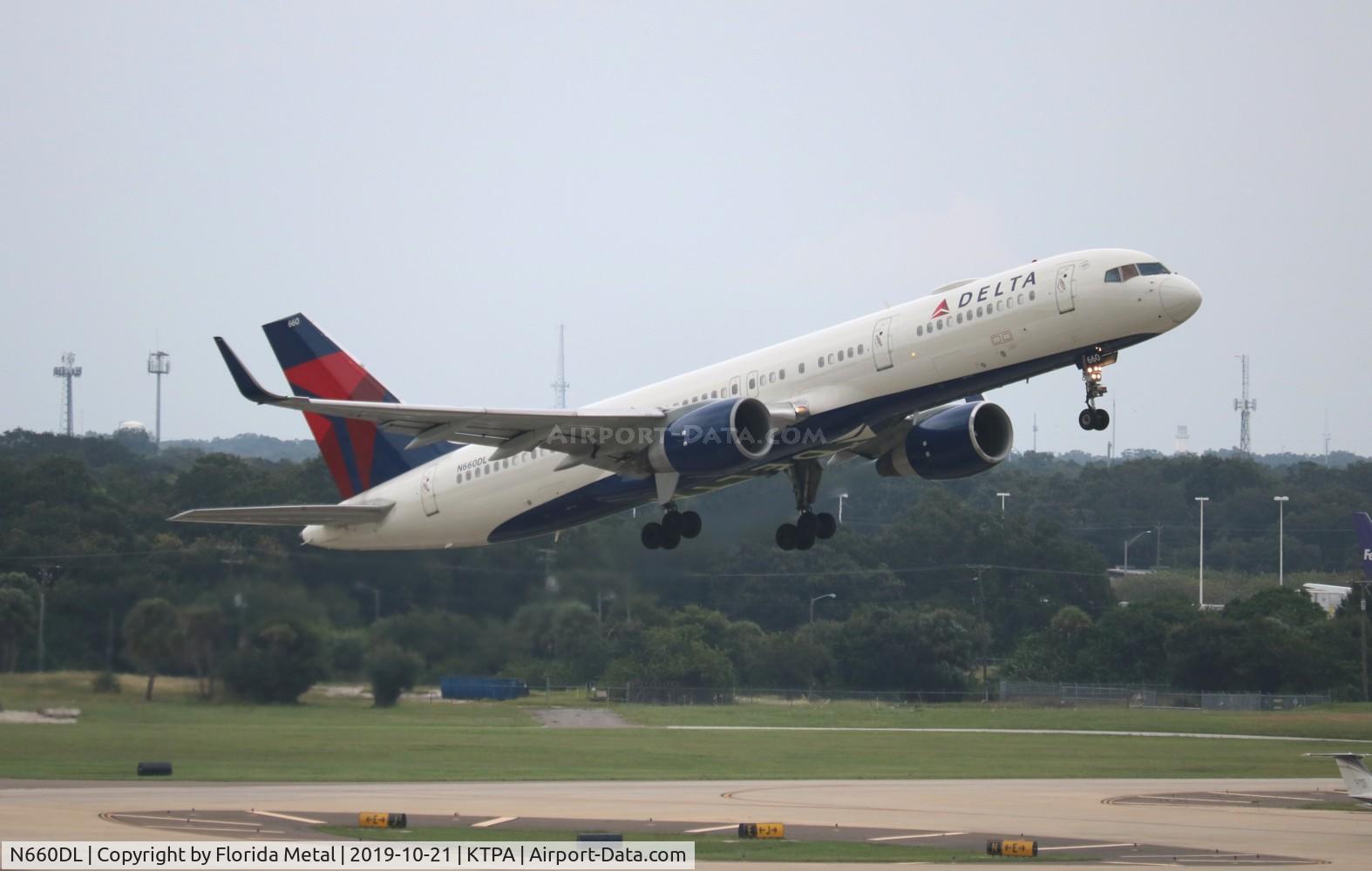 N660DL, 1990 Boeing 757-232 C/N 24422, Delta