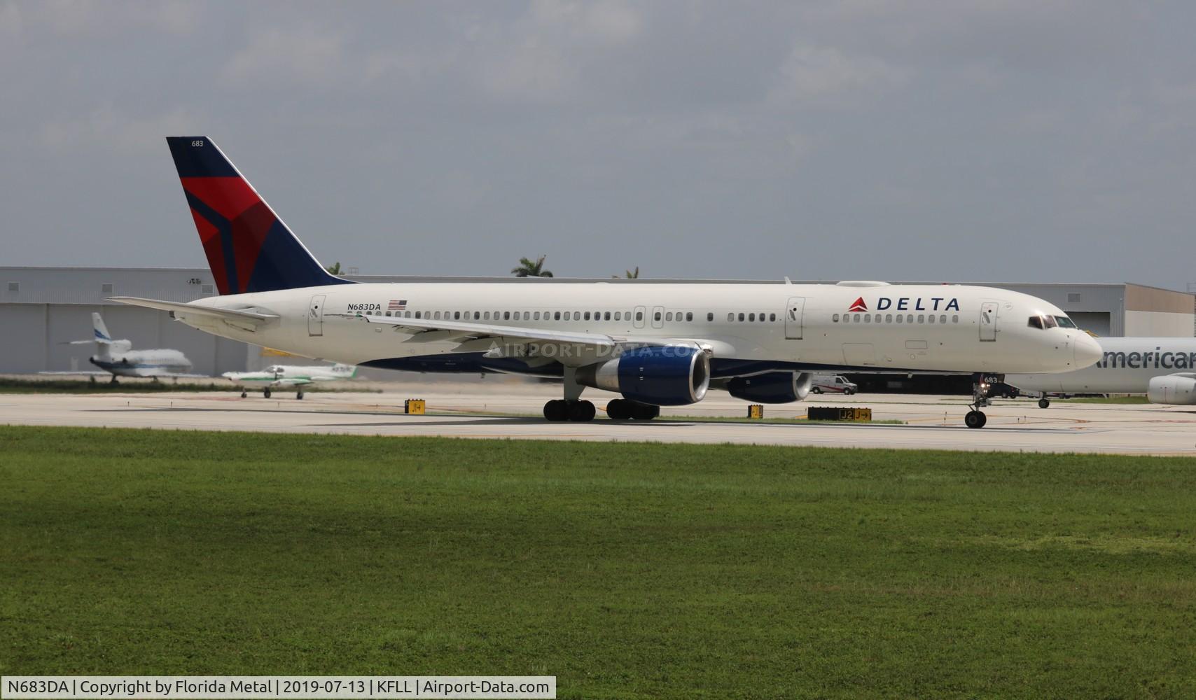 N683DA, 1993 Boeing 757-232 C/N 27103, Delta