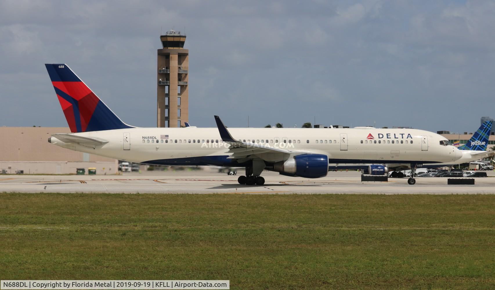 N688DL, 1998 Boeing 757-232 C/N 27587, Delta