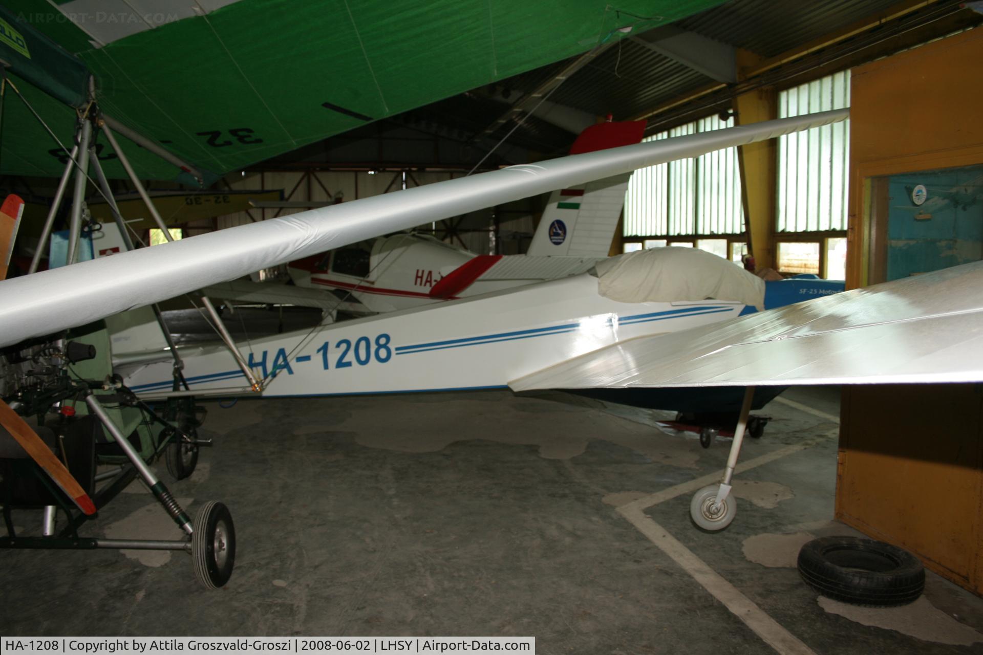 HA-1208, 1976 Scheibe SF-25C Falke C/N 44156, LHSY - Szombathely Airport, Hungary