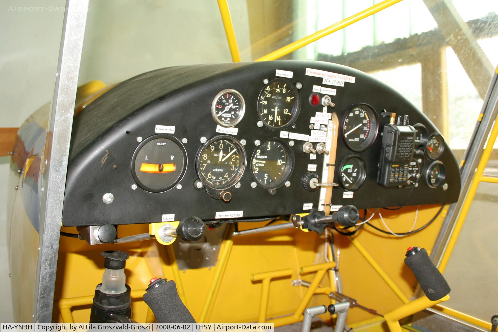 HA-YNBH, 2002 Apollo Fox C/N 040302, LHSY - Szombathely Airport, Hungary