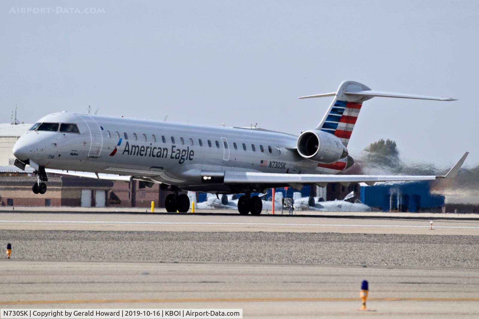 N730SK, 2005 Bombardier CRJ-701 (CL-600-2C10) Regional Jet C/N 10193, Take off roll on 10L.