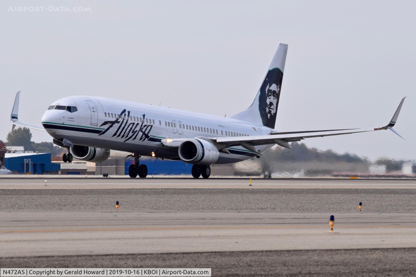 N472AS, 2015 Boeing 737-990/ER C/N 60580, Take off run on 10L.