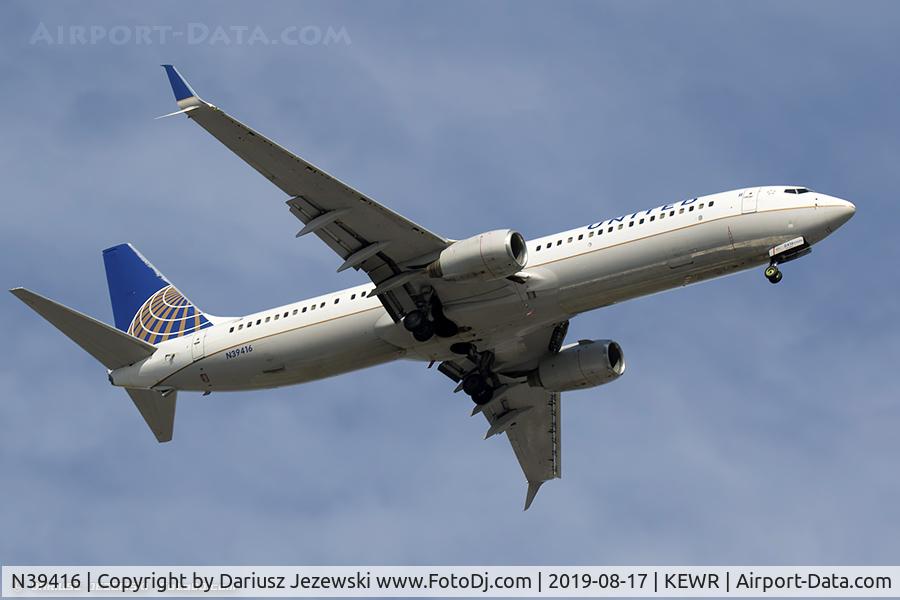 N39416, 2008 Boeing 737-924/ER C/N 37093, Boeing 737-924/ER - United Airlines  C/N 37093, N39416