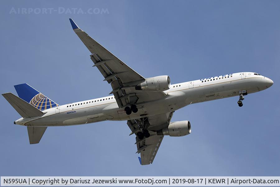 N595UA, 1998 Boeing 757-222 C/N 28748, Boeing 757-222 - United Airlines  C/N 28748, N595UA