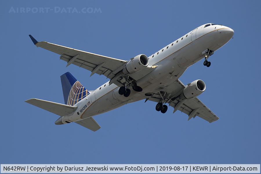 N642RW, 2004 Embraer 170SE (ERJ-170-100SE) C/N 17000063, Embraer 170SE (ERJ-170-100SE) - United Express (Republic Airlines)  C/N 17000063, N642RW