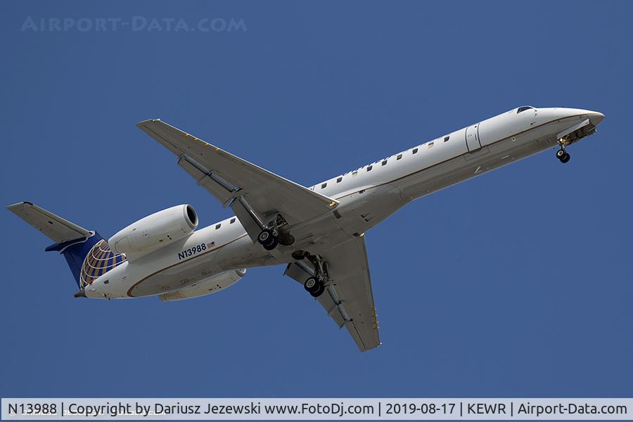N13988, 2000 Embraer ERJ-145LR (EMB-145LR) C/N 145265, Embraer ERJ-145LR (EMB-145LR) - United Express (ExpressJet Airlines)  C/N 145265, N13988