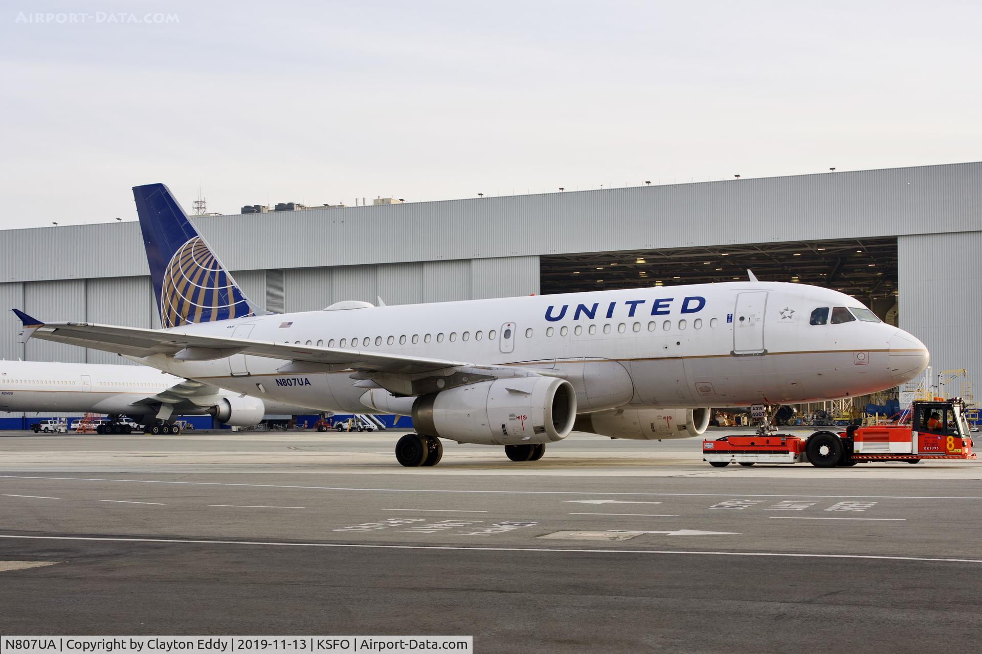 N807UA, 1998 Airbus A319-131 C/N 798, SFO 2019.
