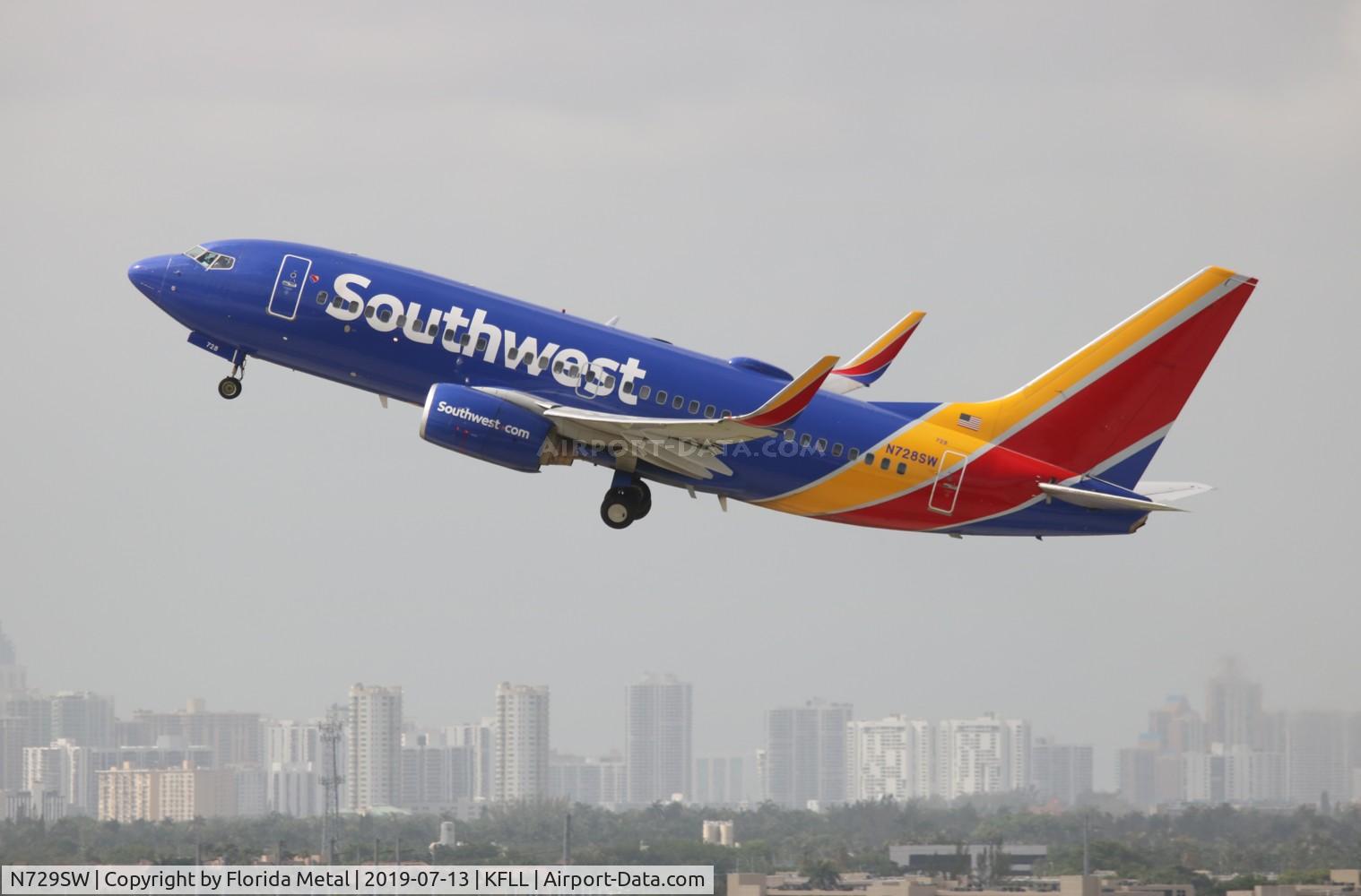 N729SW, 1999 Boeing 737-7H4 C/N 27861, Southwest