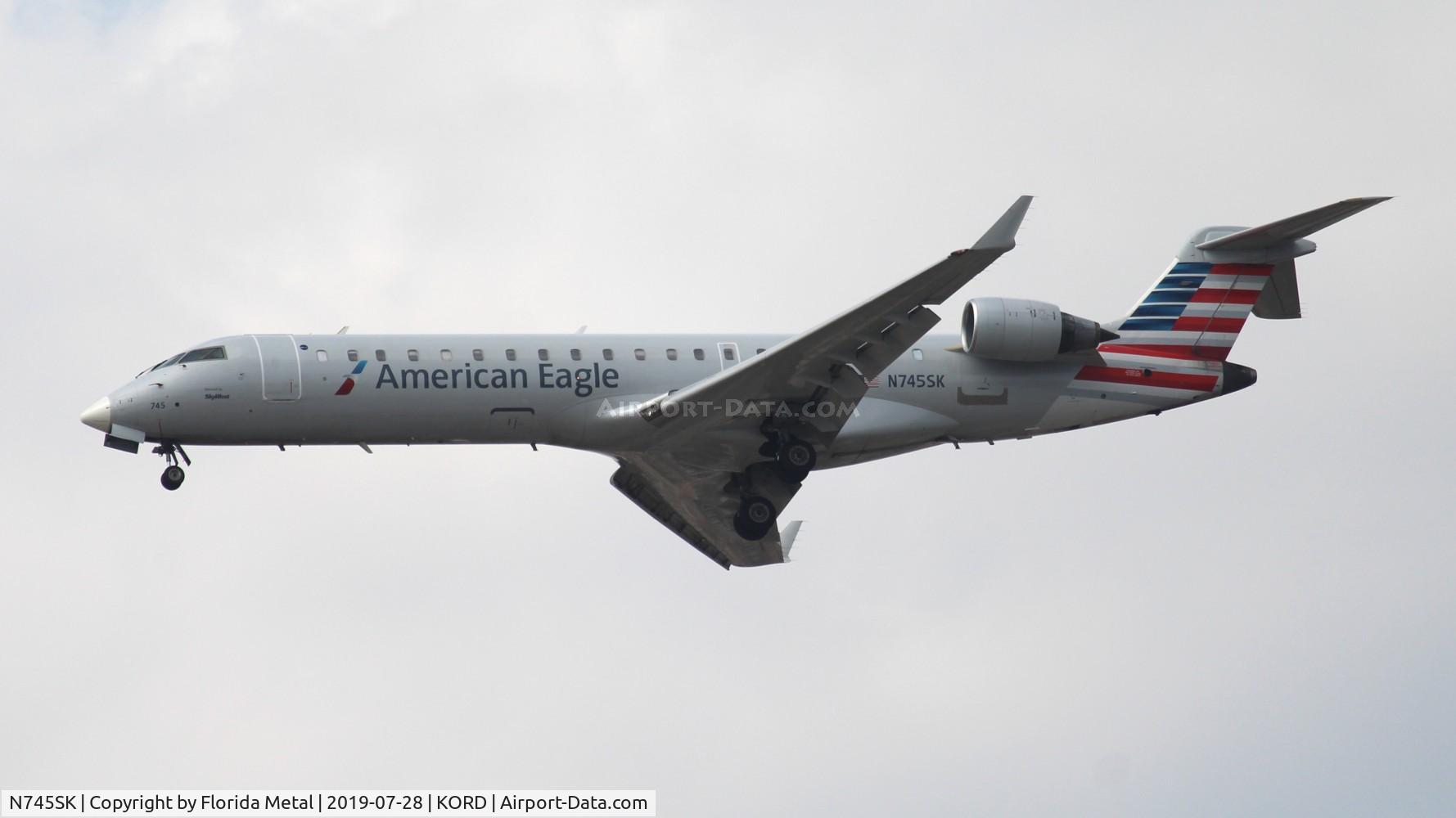 N745SK, 2005 Bombardier CRJ-701ER (CL-600-2C10) Regional Jet C/N 10201, American Eagle