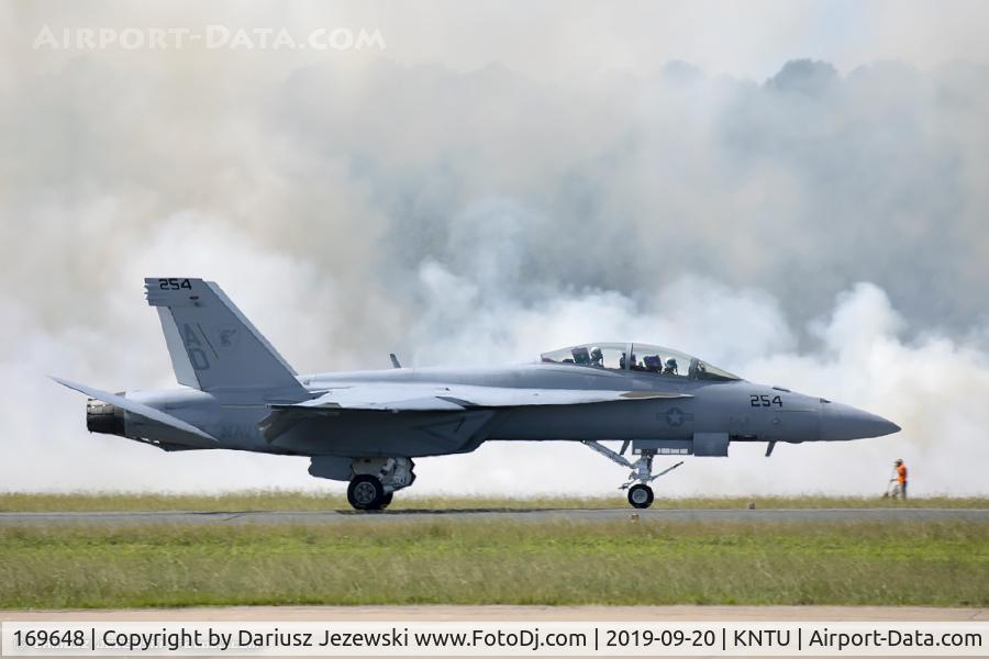 169648, Boeing F/A-18F Super Hornet C/N F278, Super Hornet demo team - F/A-18F Super Hornet 169648 AD-254 from VFA-106 