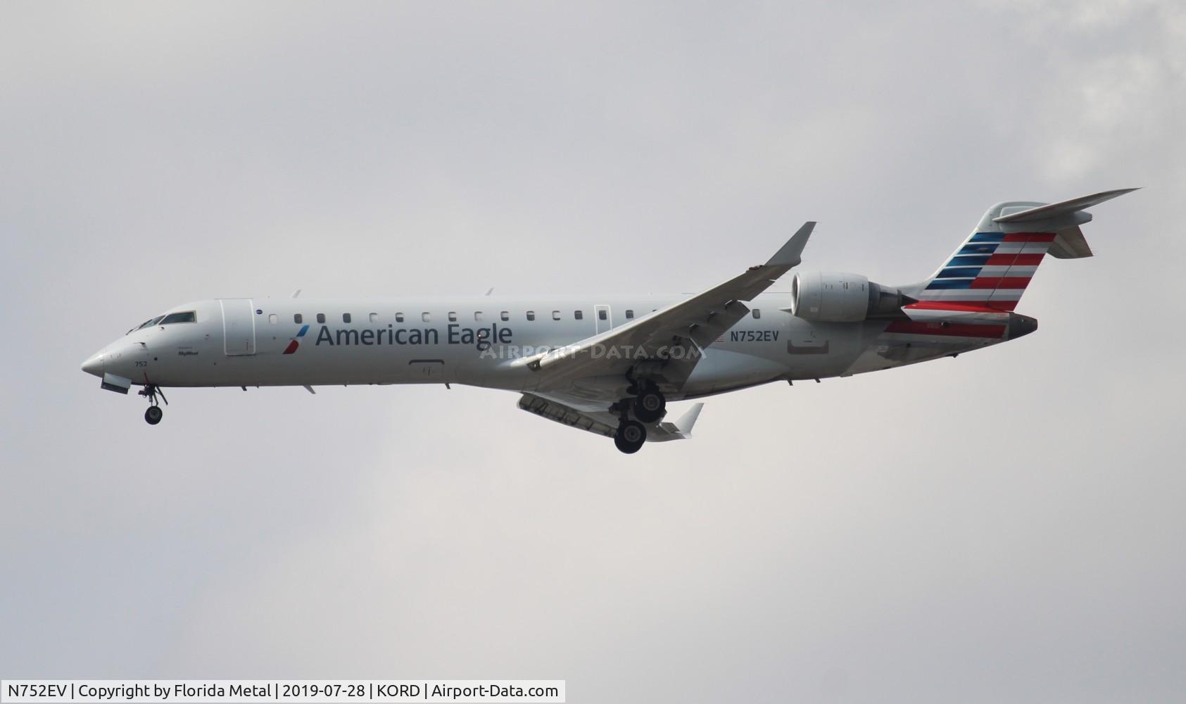 N752EV, Bombardier CRJ-701 (CL-600-2C10) Regional Jet C/N 10166, American Eagle