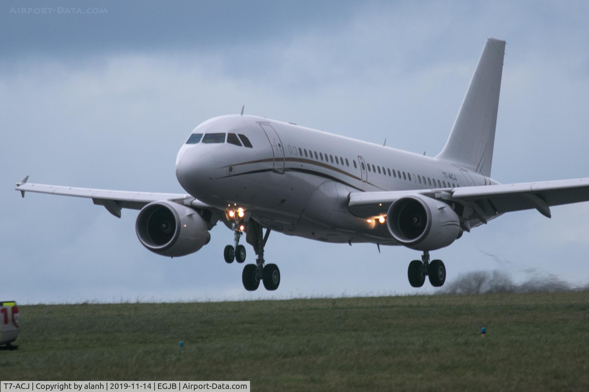 T7-ACJ, 2008 Airbus A319-115/CJ C/N 3513, About to touch down on Guernsey's runway 27
