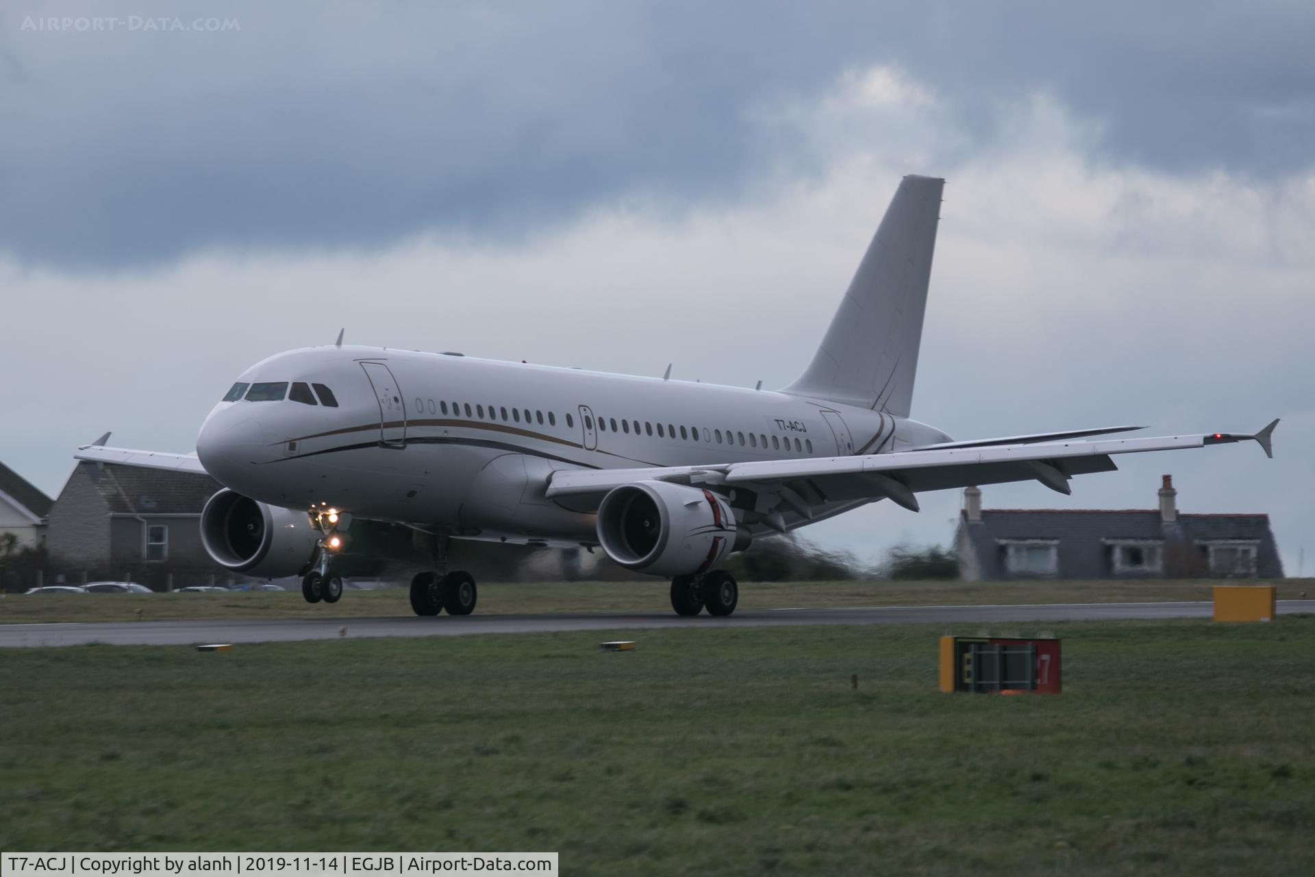 T7-ACJ, 2008 Airbus A319-115/CJ C/N 3513, Reverse thrusters just opening on Guernsey's runway 27