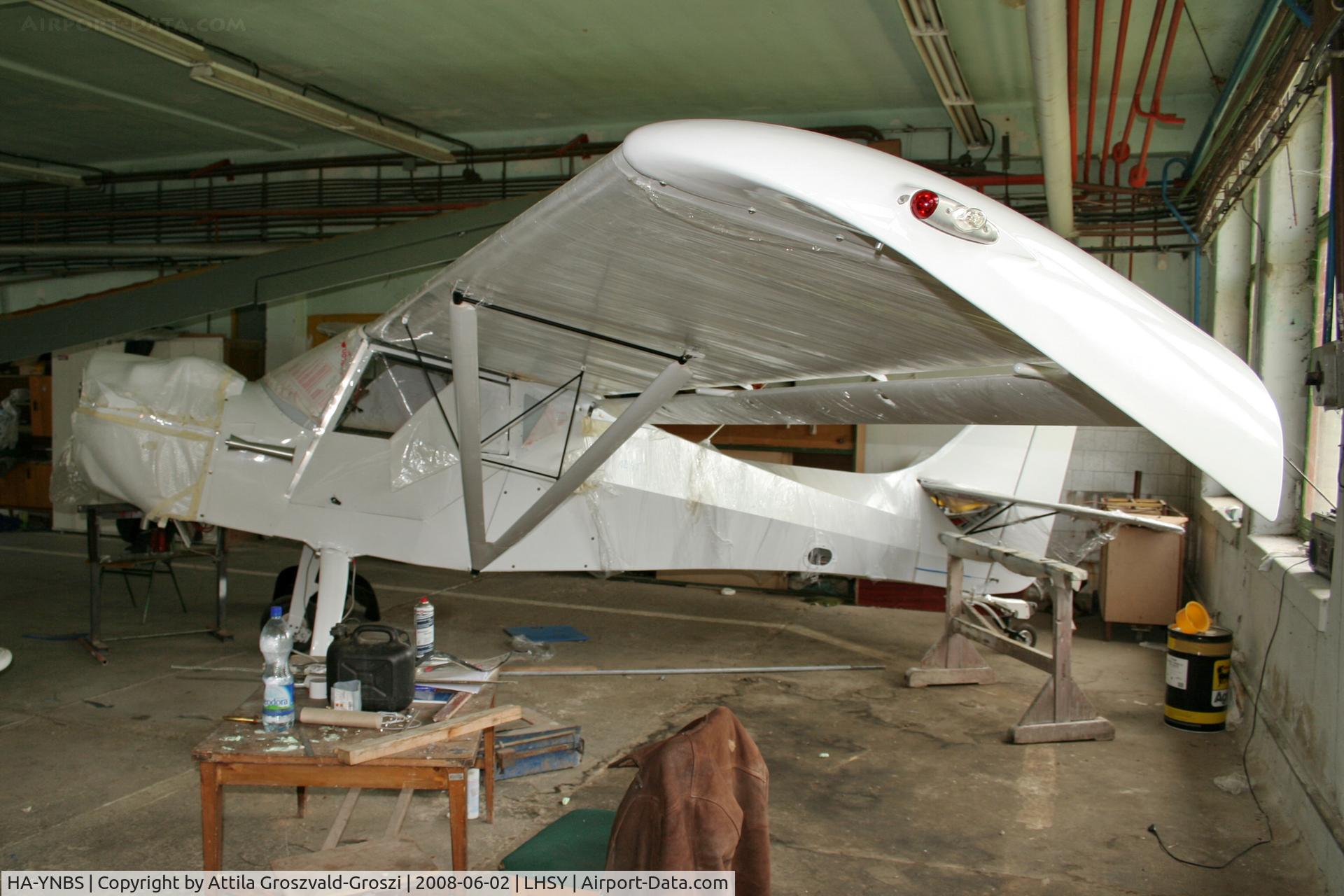 HA-YNBS, Apollo Fox C/N 110800, LHSY - Szombathely Airport, Hungary