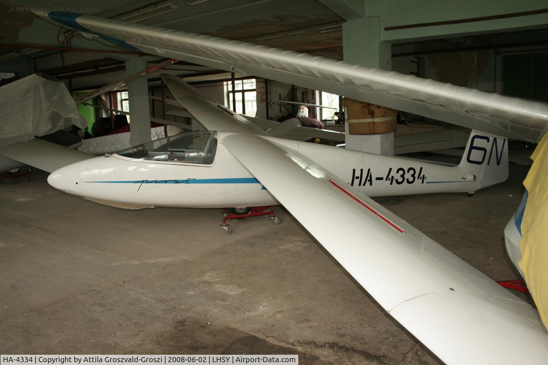 HA-4334, 1976 WSK Swidnik SZD-30A Pirat C/N S-04.50, LHSY - Szombathely Airport, Hungary