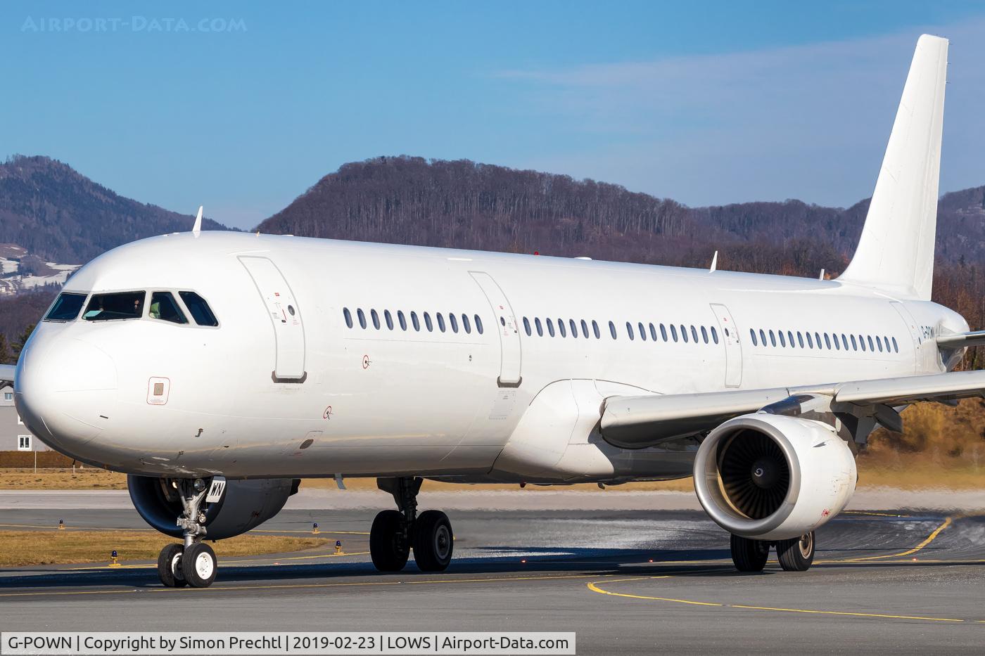 G-POWN, 2009 Airbus A321-211 C/N 3830, G-POWN @ Salzburg Airport