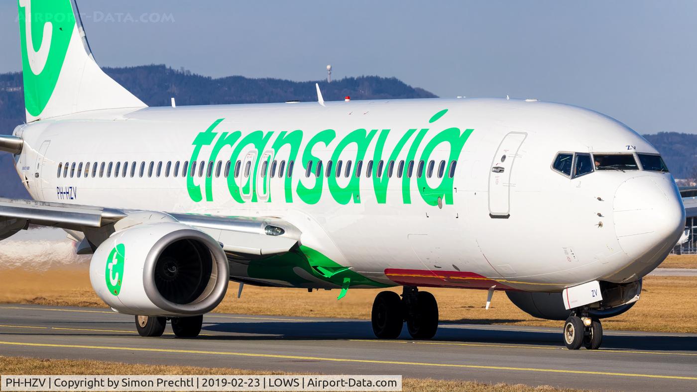 PH-HZV, 2002 Boeing 737-8K2 C/N 30650, PH-HZV @ Salzburg Airport