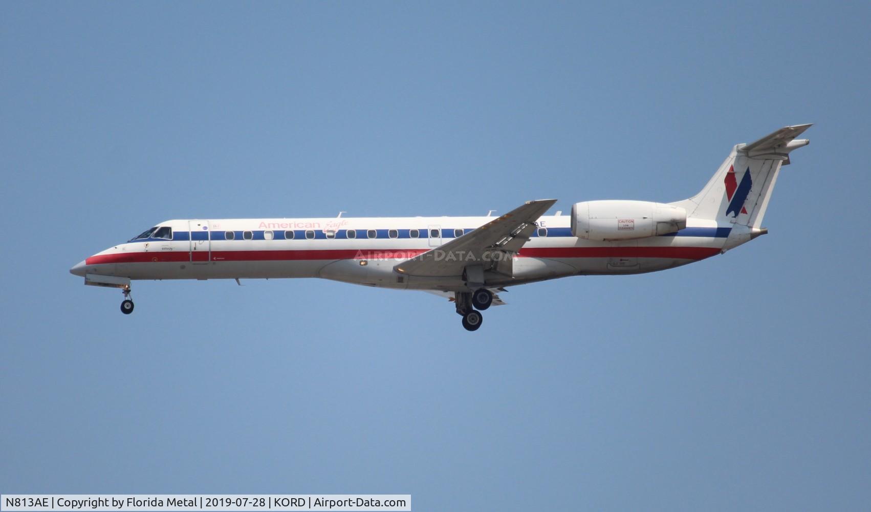 N813AE, 2001 Embraer ERJ-140LR (EMB-135KL) C/N 145539, American Eagle