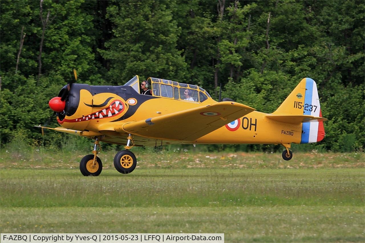 F-AZBQ, North American T-6G Texan C/N 182-535, North American T-6G Texan, Take off rwy 28, La Ferté-Alais Airfield (LFFQ) Air show 2015