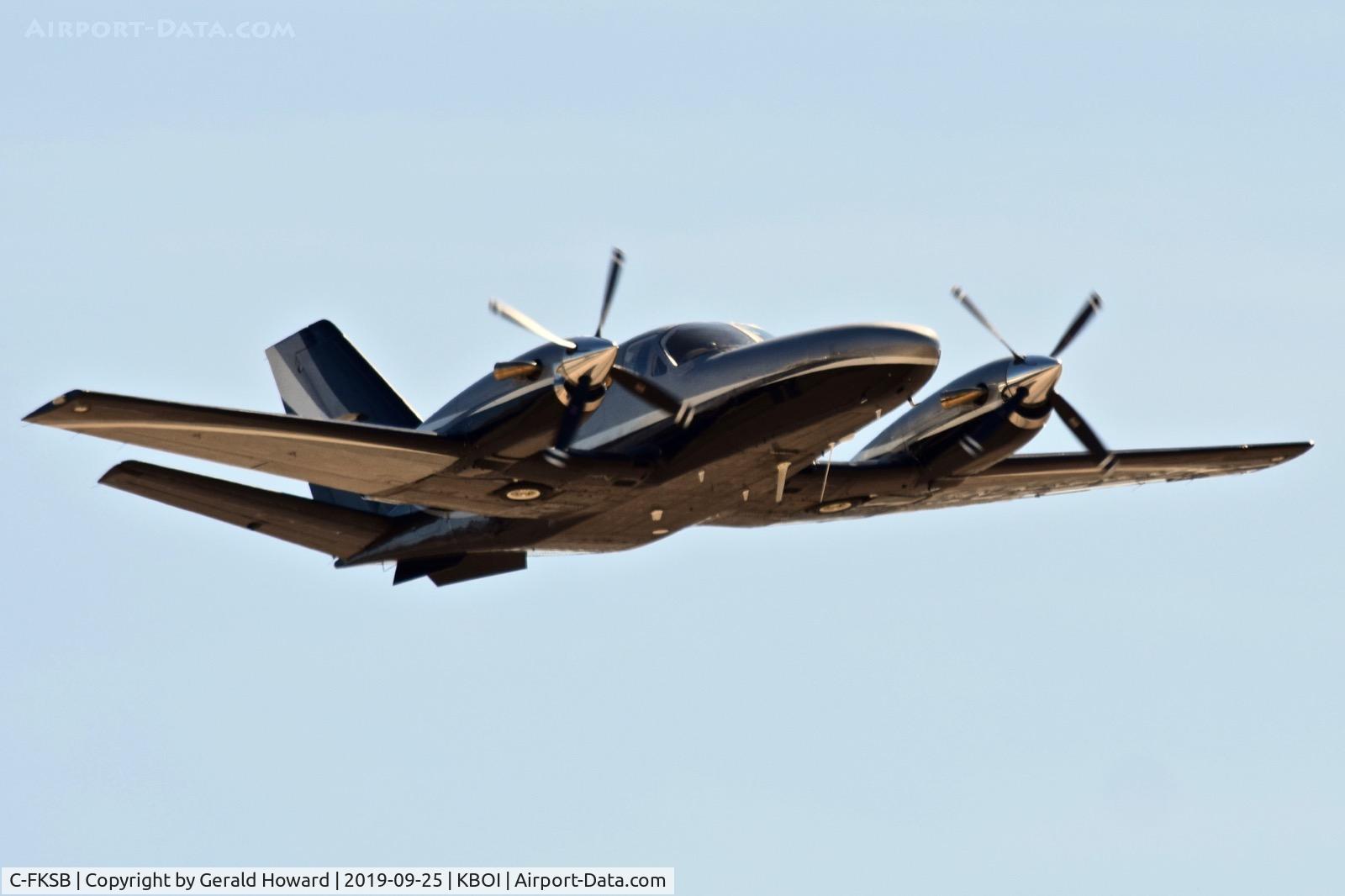 C-FKSB, 1981 Cessna 425 Corsair C/N 425-0104, Take off from 28R.