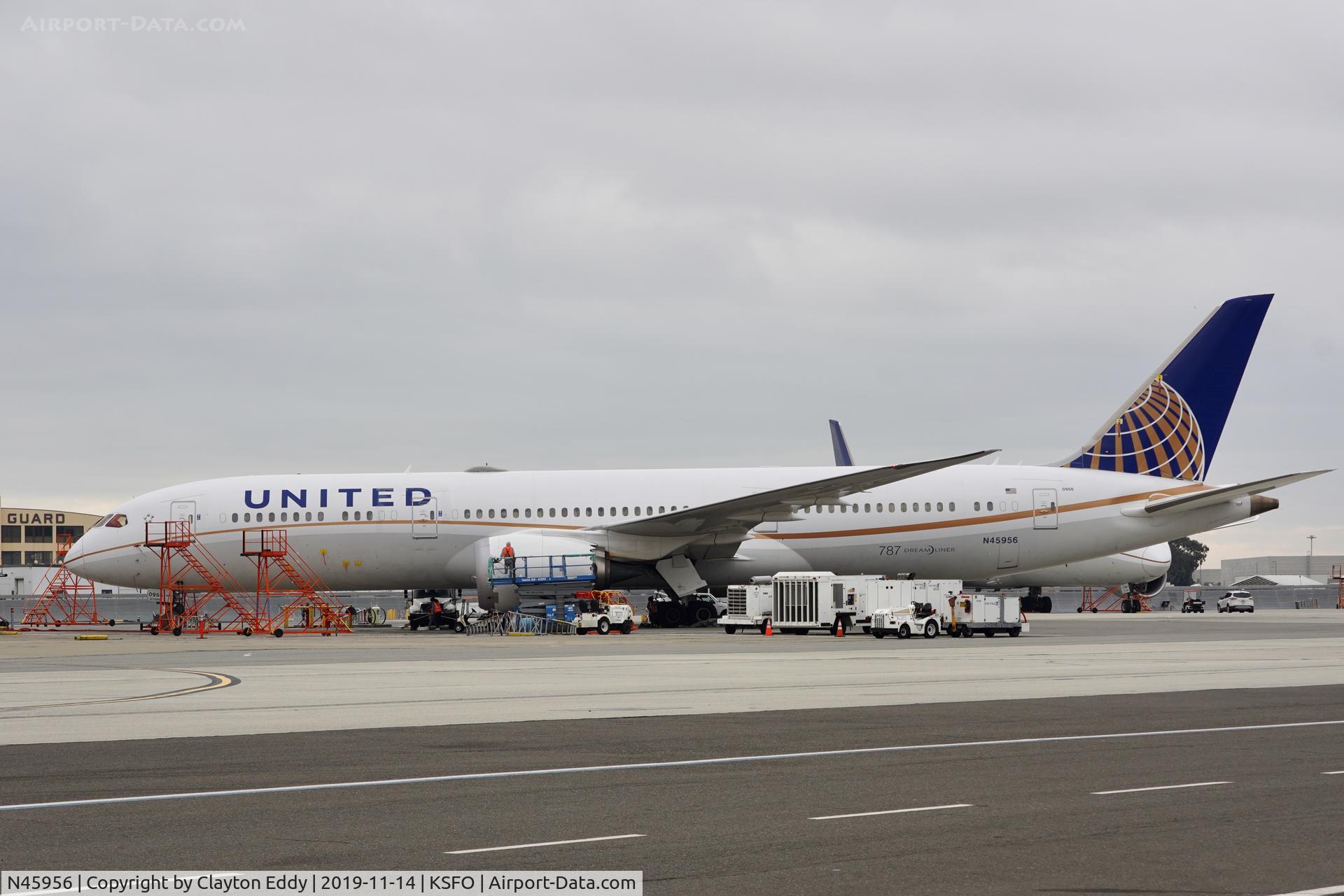 N45956, 2015 Boeing 787-9 Dreamliner C/N 40918, SFO 2019.