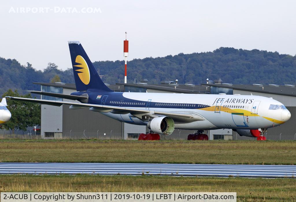 2-ACUB, 2008 Airbus A330-202 C/N 956, Stored @LDE without winglets and minus engines...