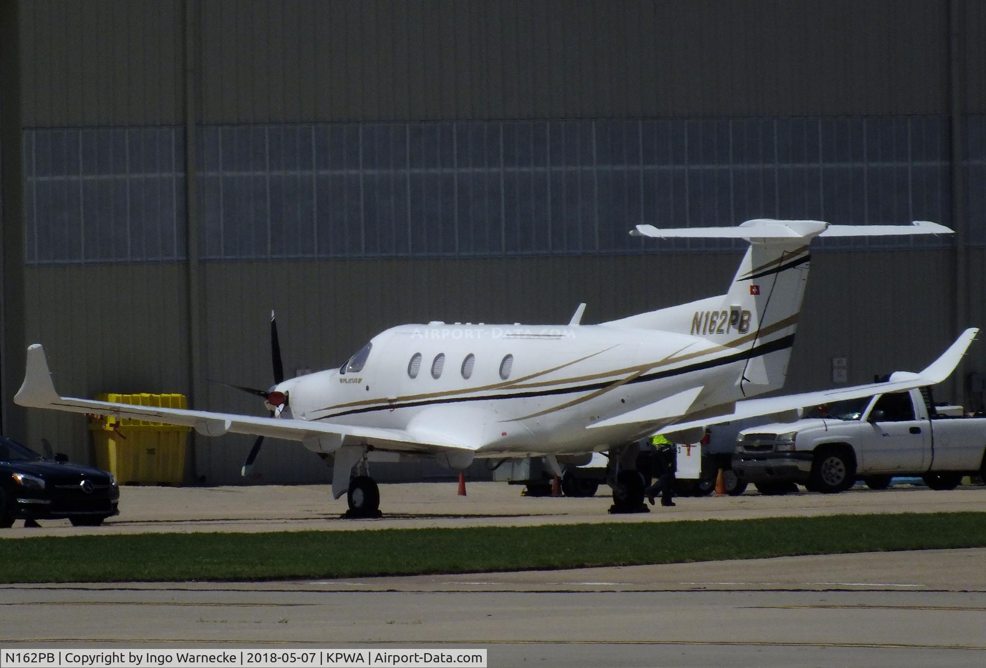 N162PB, 1996 Pilatus PC-12/45 C/N 162, Pilatus PC-12 at the Wiley Post Airport, Oklahoma City OK