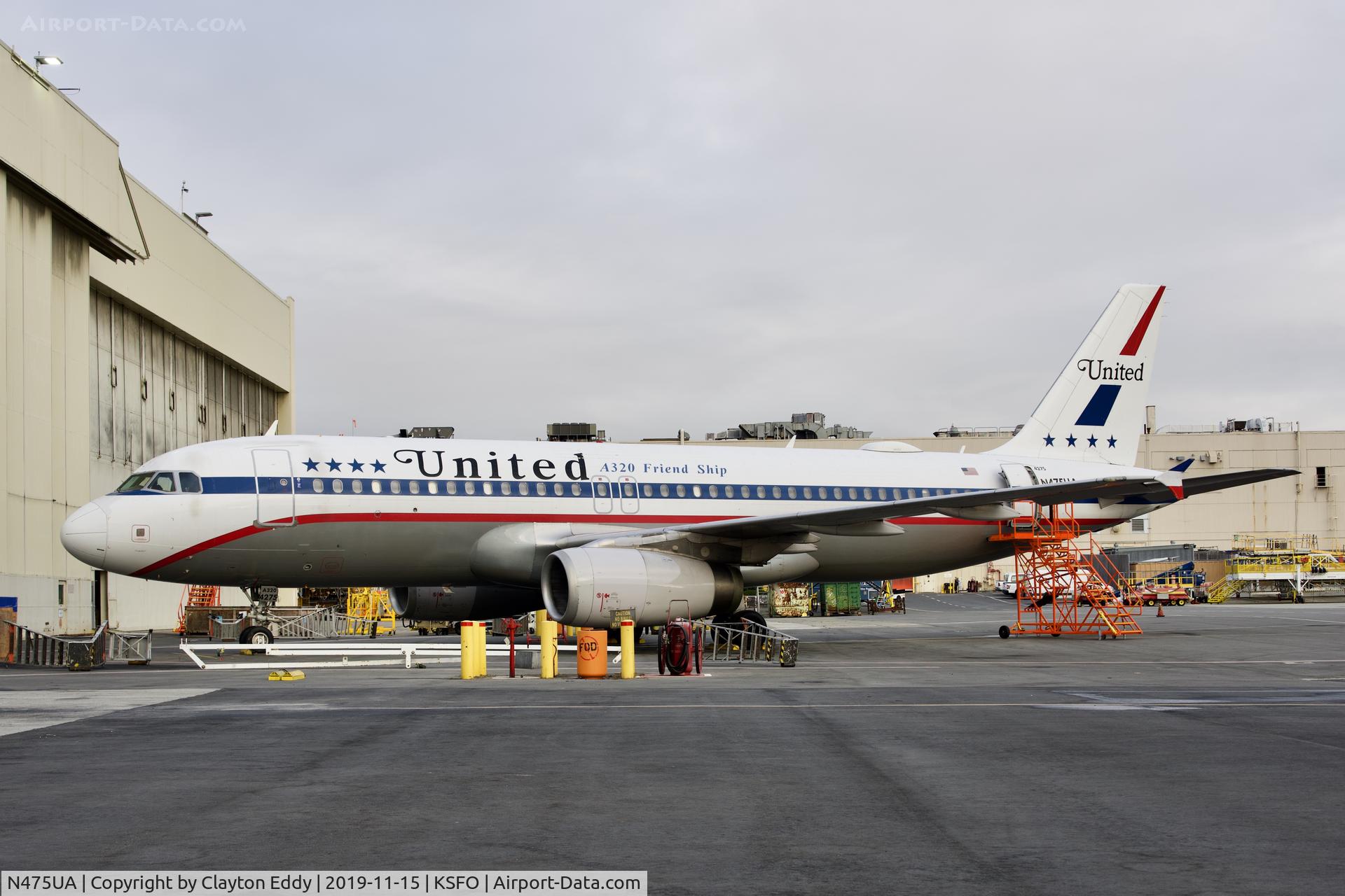 N475UA, 2001 Airbus A320-232 C/N 1495, SFO 2019.