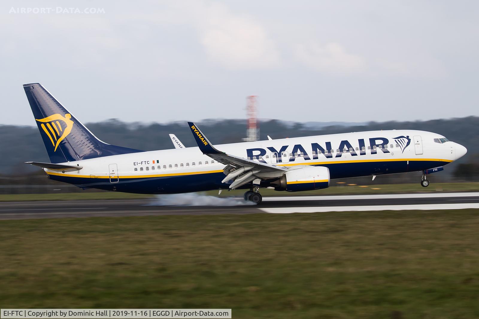 EI-FTC, 2016 Boeing 737-8AS C/N 44753, Landing RWY 09
