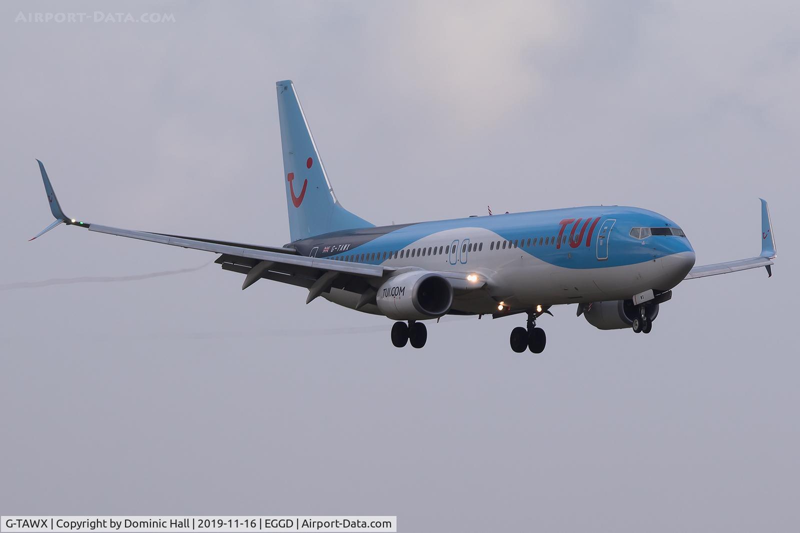 G-TAWX, 2013 Boeing 737-8K5 C/N 44272, Landing RWY 09