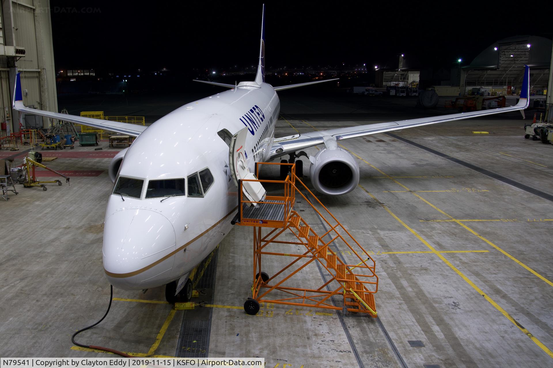 N79541, 2017 Boeing 737-824 C/N 63725, SFO 2019.