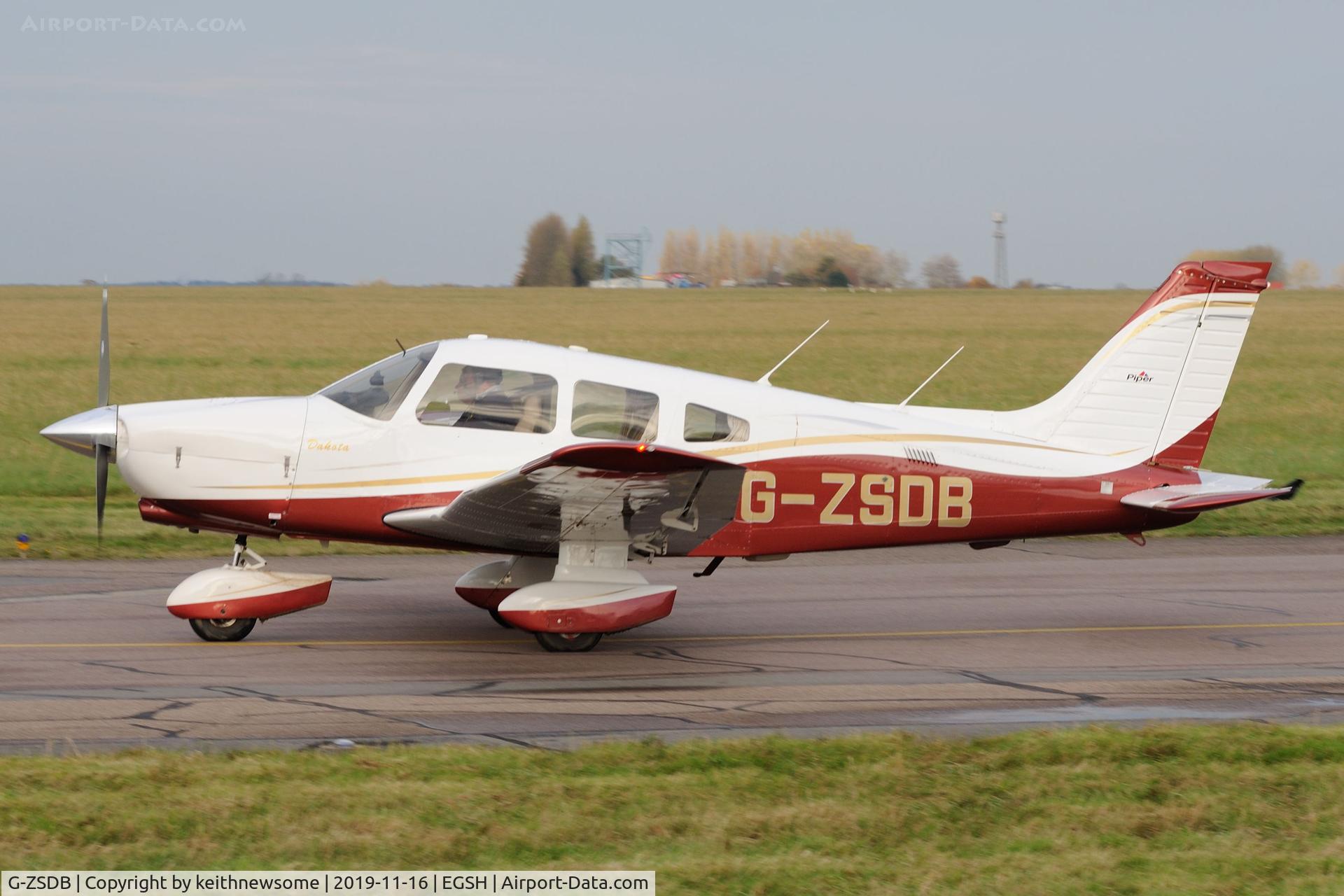 G-ZSDB, 1982 Piper PA-28-236 Dakota C/N 28-8211004, Arriving at Norwich.