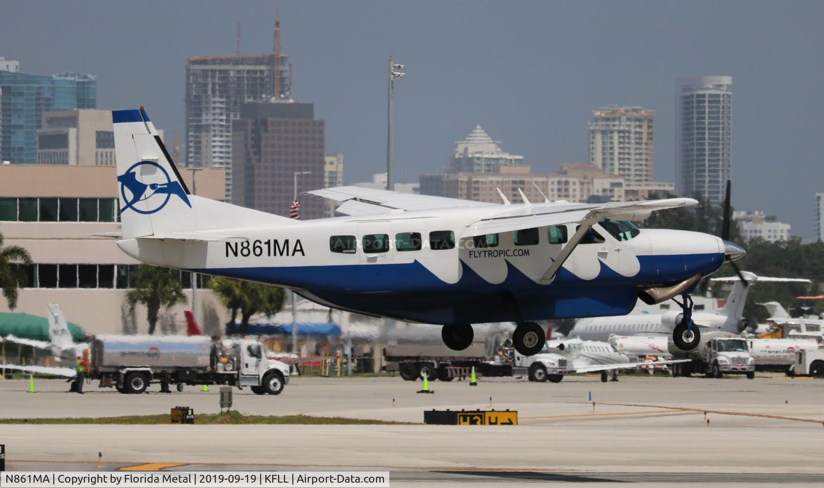 N861MA, 2000 Cessna 208B Grand Caravan C/N 208B-0825, Caravan