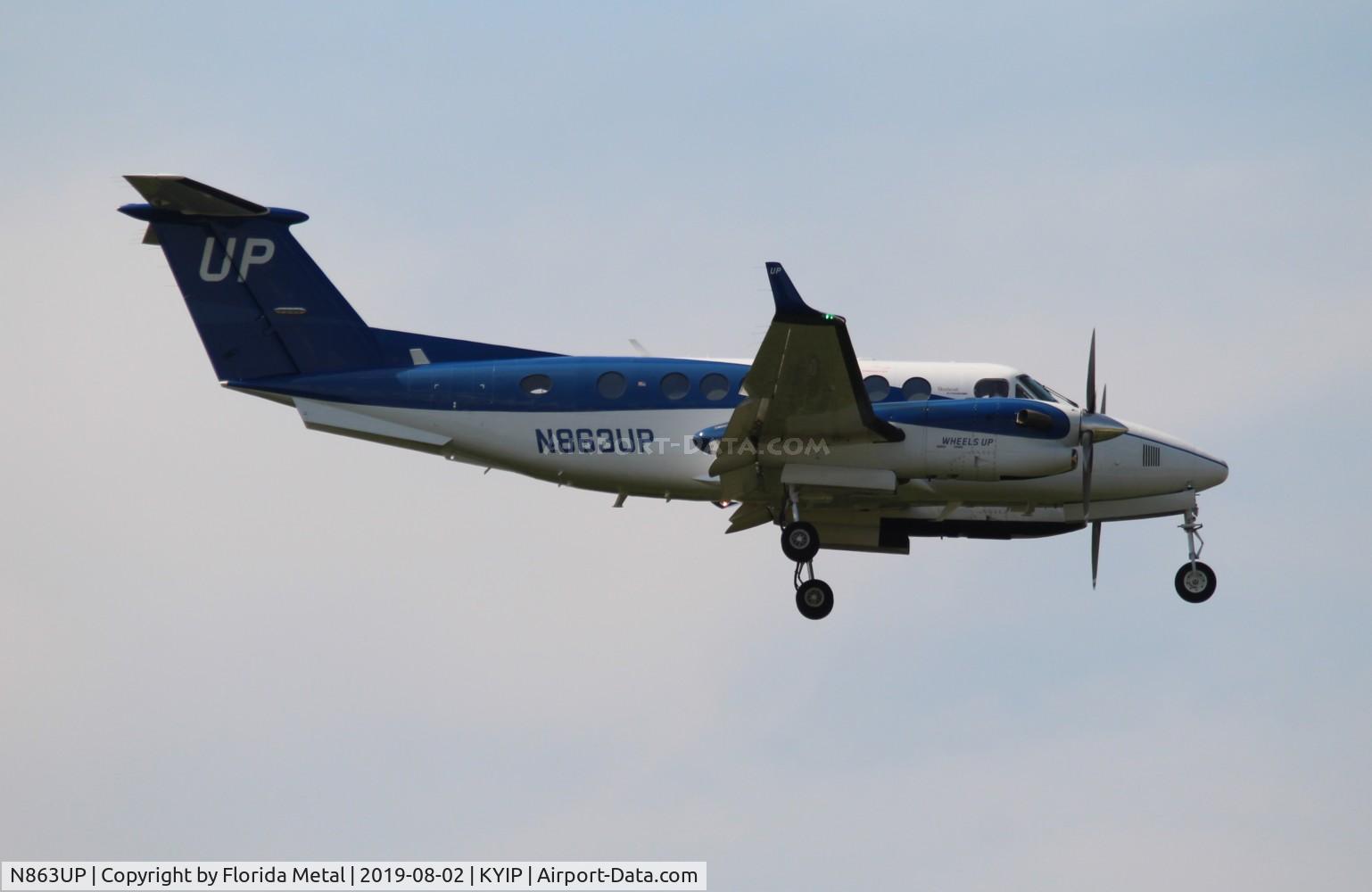 N863UP, 2016 Beech King Air 350 C/N FL-1063, Wheels Up