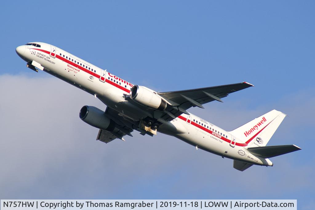 N757HW, 1982 Boeing 757-225 C/N 22194, Honeywell Boeing 757-200