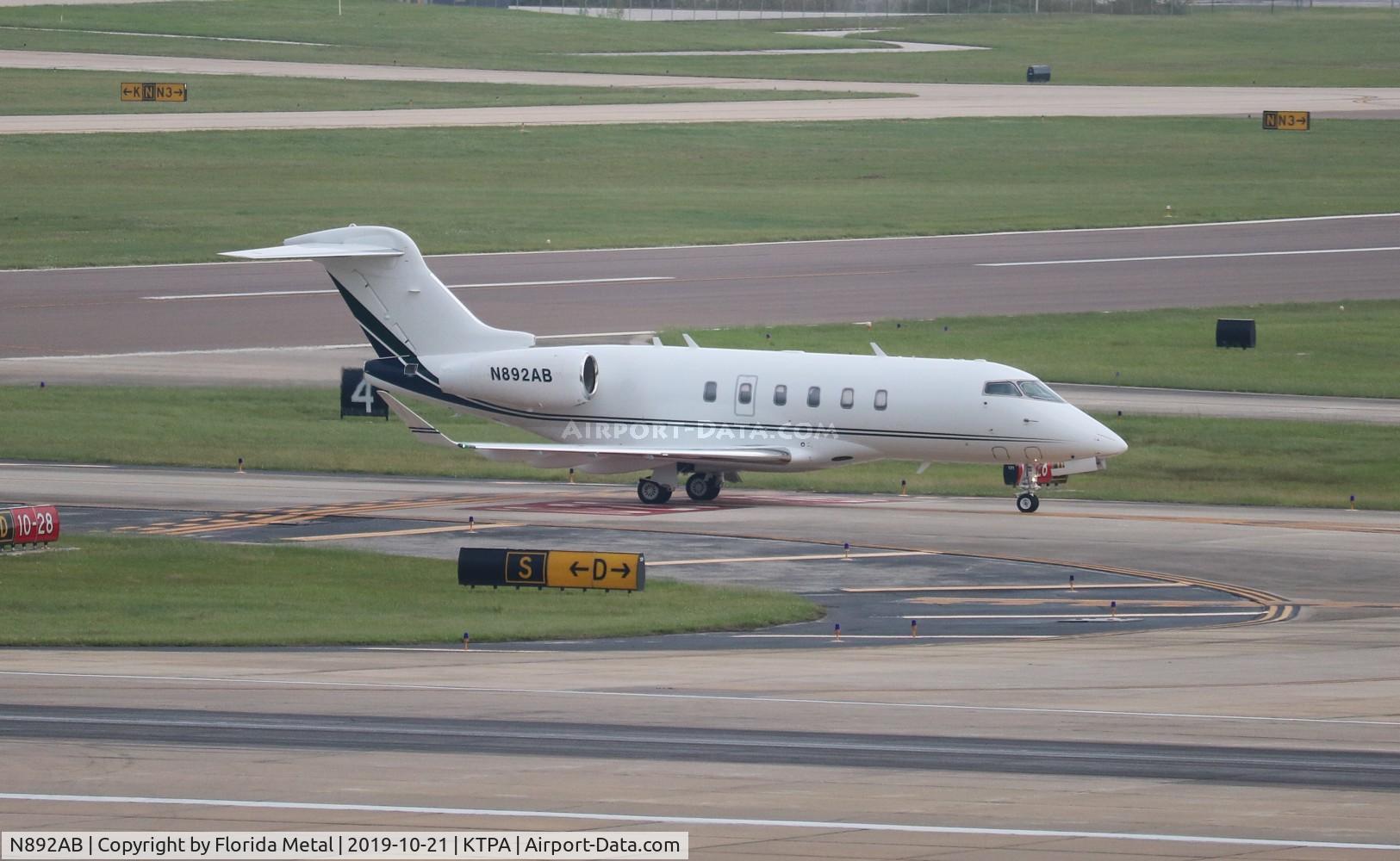 N892AB, 2017 Bombardier Challenger 350 (BD 100-1A10) C/N 20679, Challenger 350