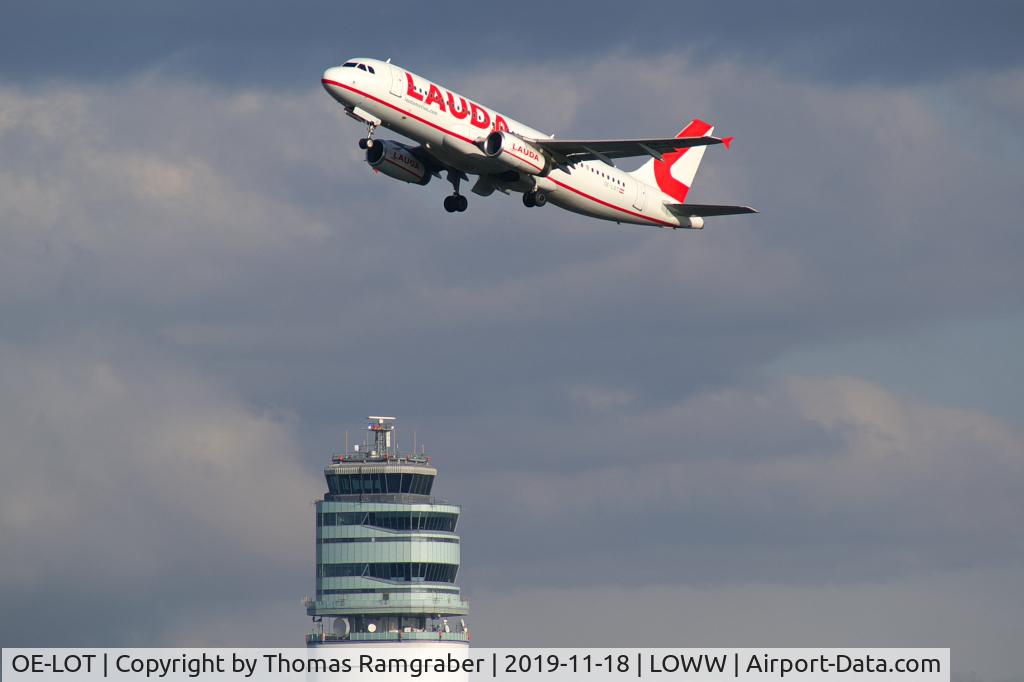 OE-LOT, 2005 Airbus A320-232 C/N 2522, Laudamotion Airbus A320