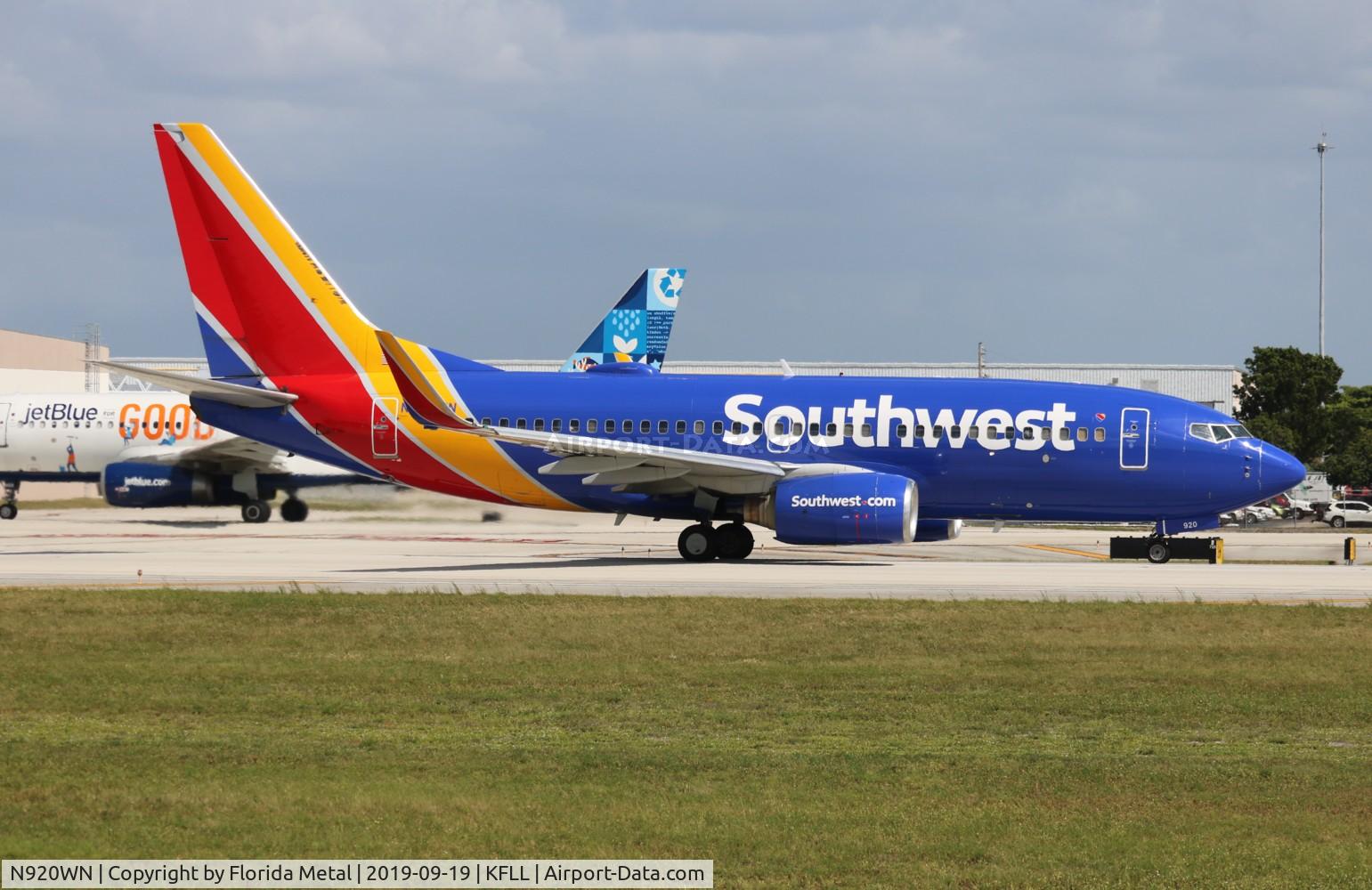 N920WN, 2008 Boeing 737-7H4 C/N 32460, Southwest