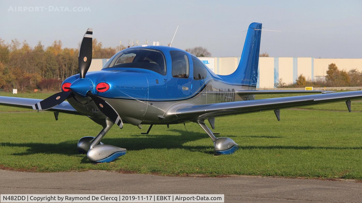 N482DD, 2019 Cirrus SR-22 Platinum C/N 4828, Visitor at Wevelgem.