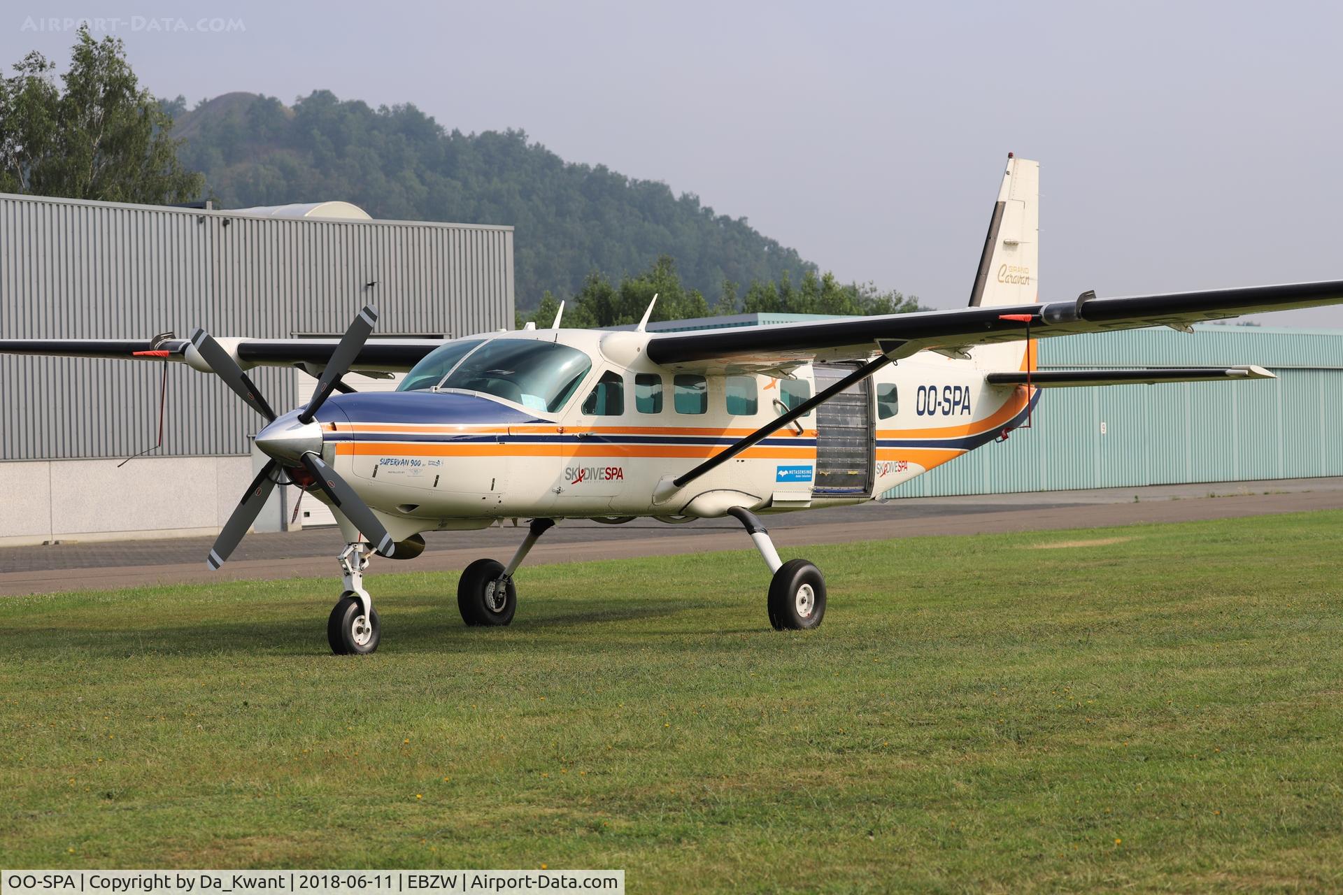 OO-SPA, 1996 Cessna 208B Grand Caravan C/N 208B0587, maintenance EBZW Belgium