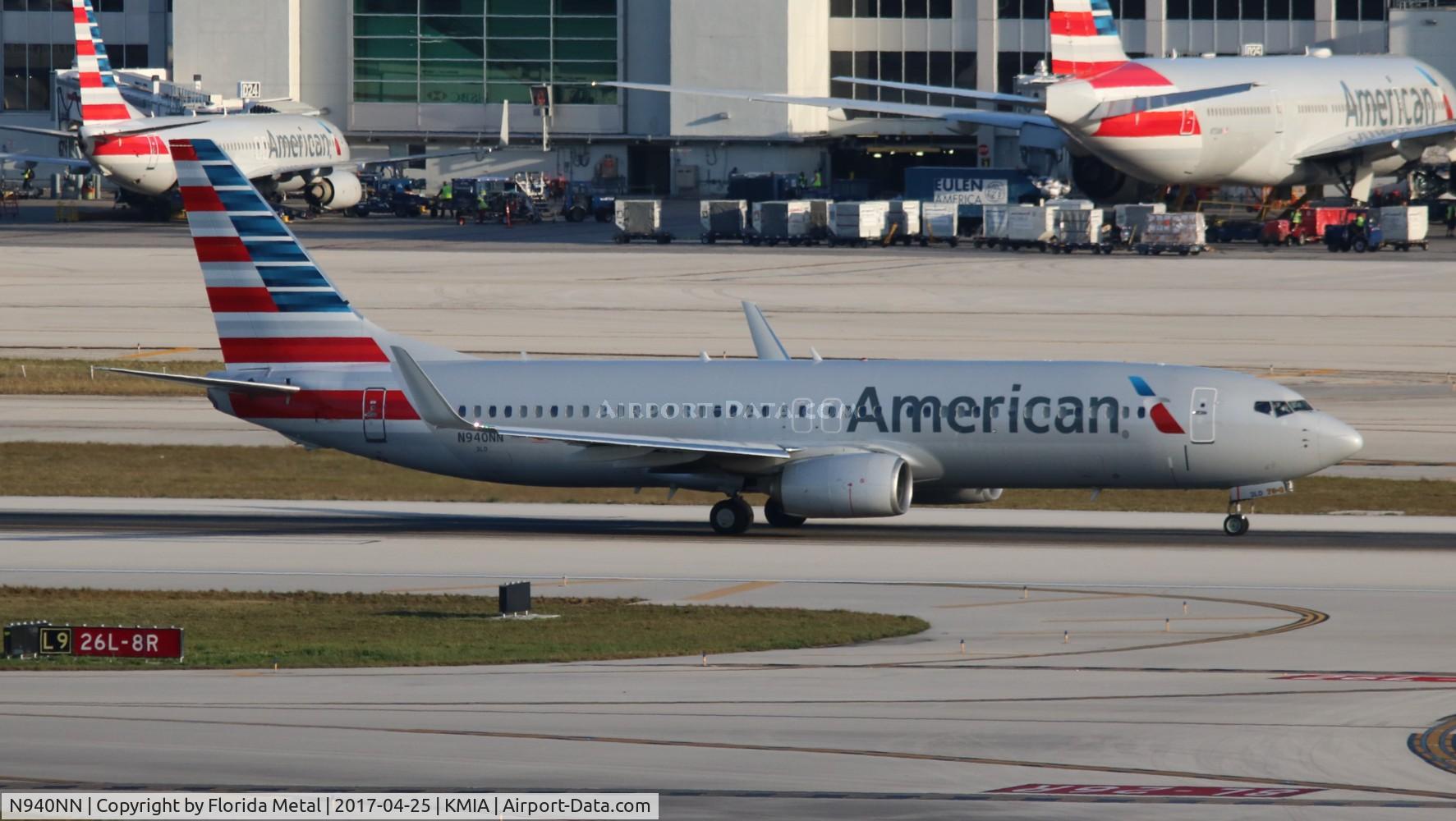 N940NN, 2013 Boeing 737-823 C/N 33323, American