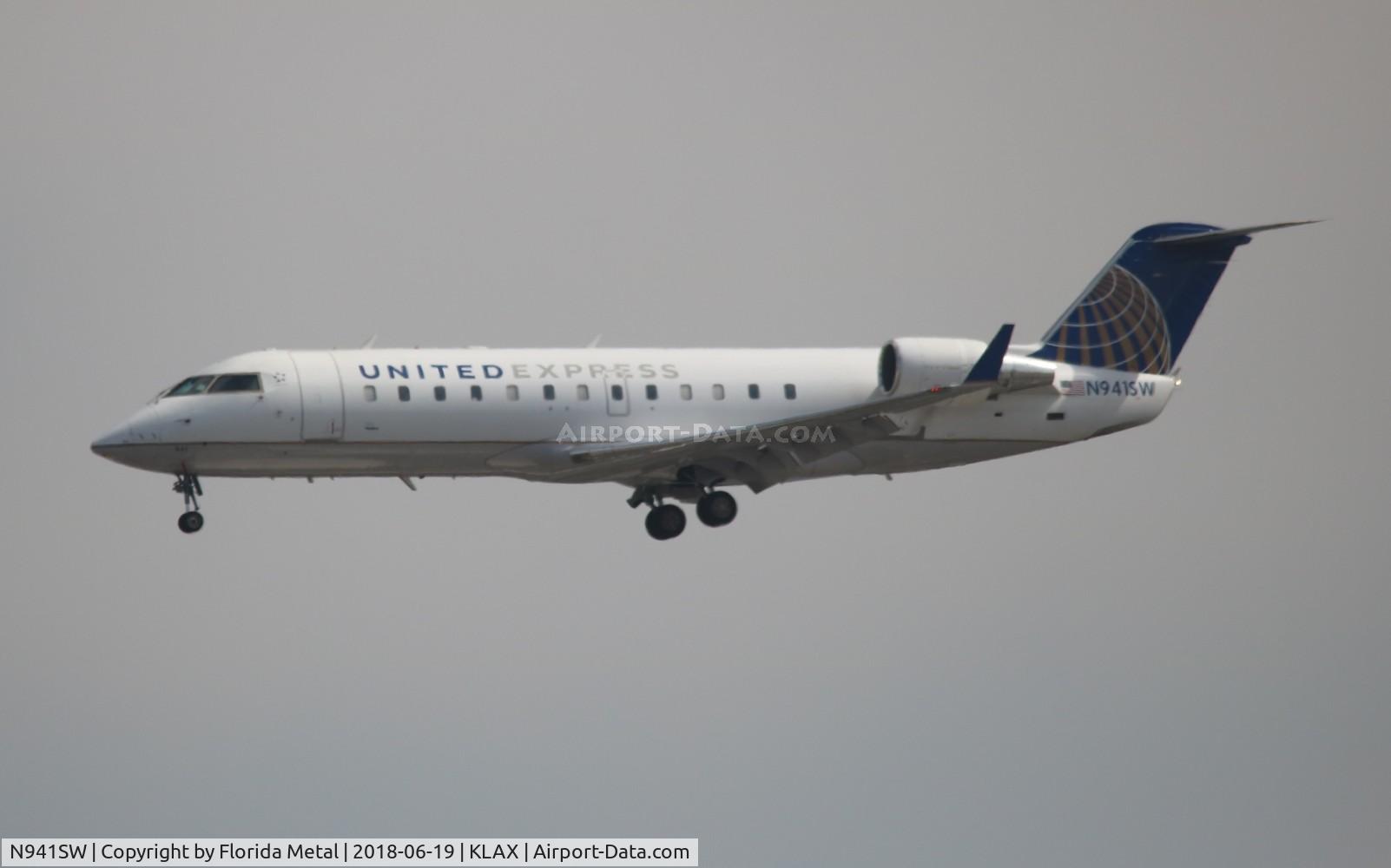 N941SW, 2003 Bombardier CRJ-200LR (CL-600-2B19) C/N 7750, United Express