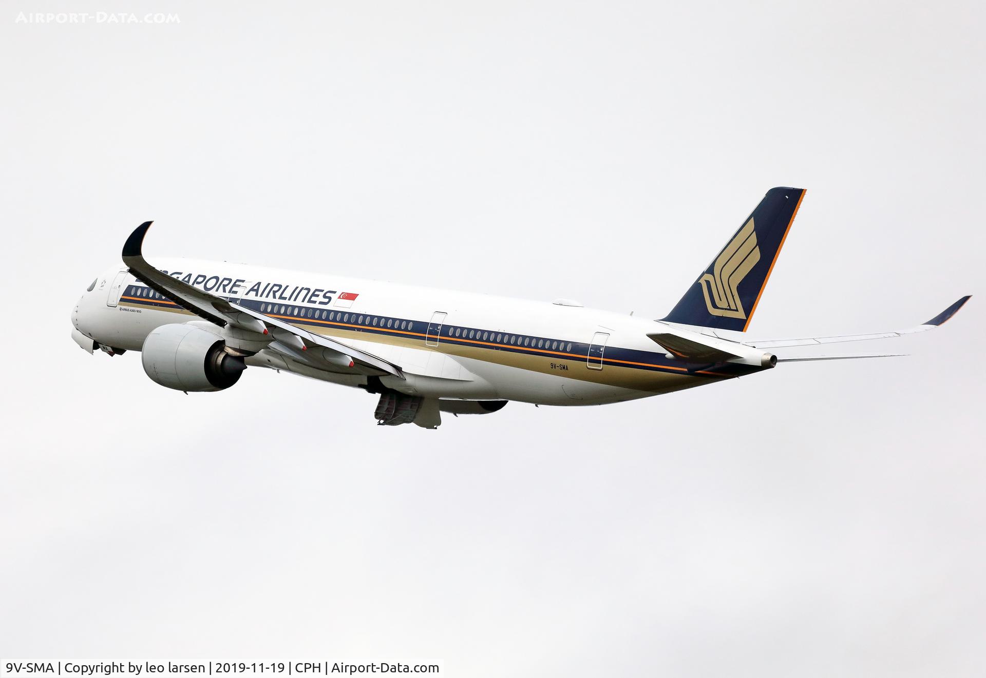 9V-SMA, 2016 Airbus A350-941 C/N 026, Copenhagen 19.11.2019 T/O R-22R