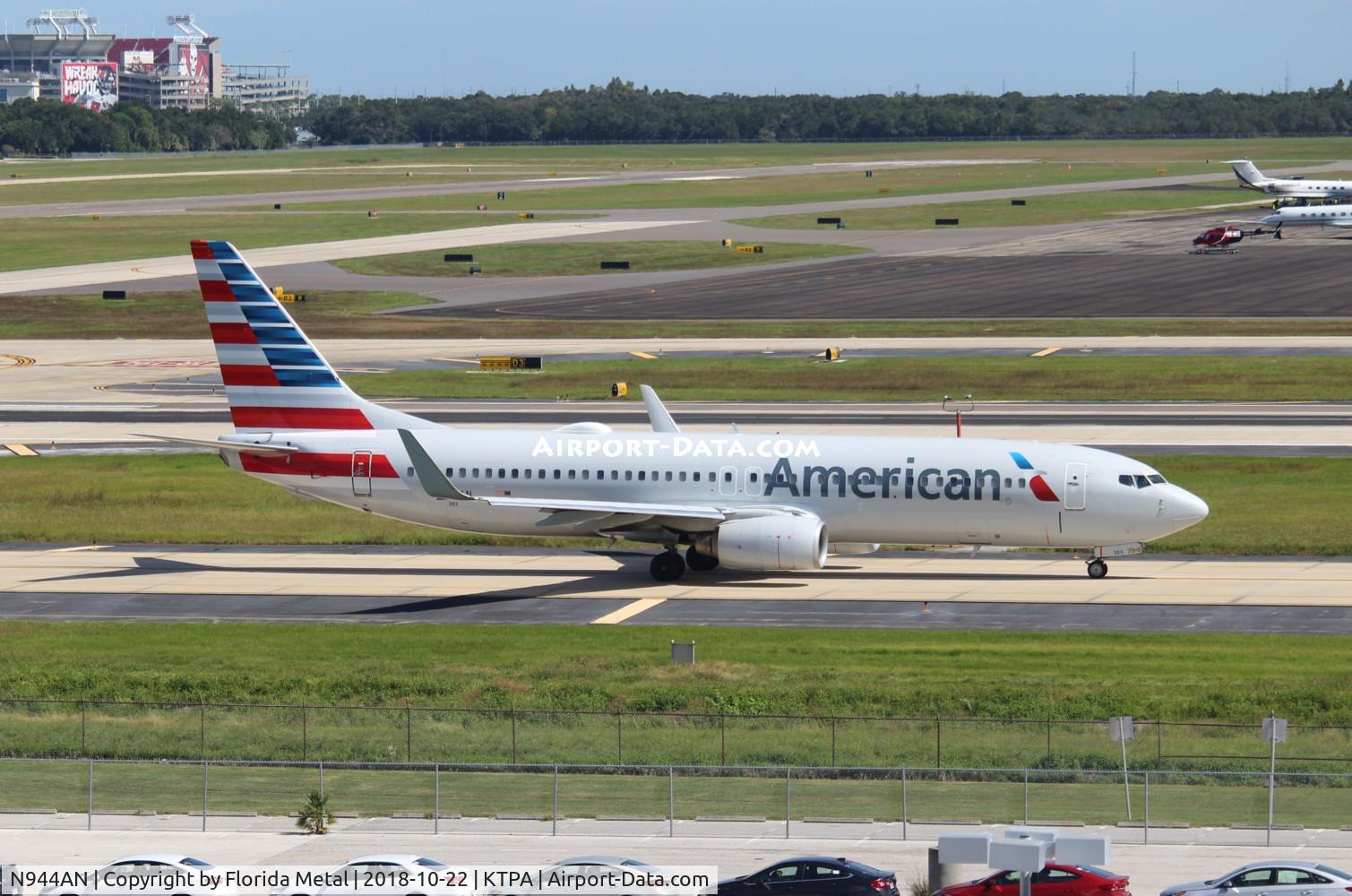 N944AN, 2000 Boeing 737-823 C/N 29535, American