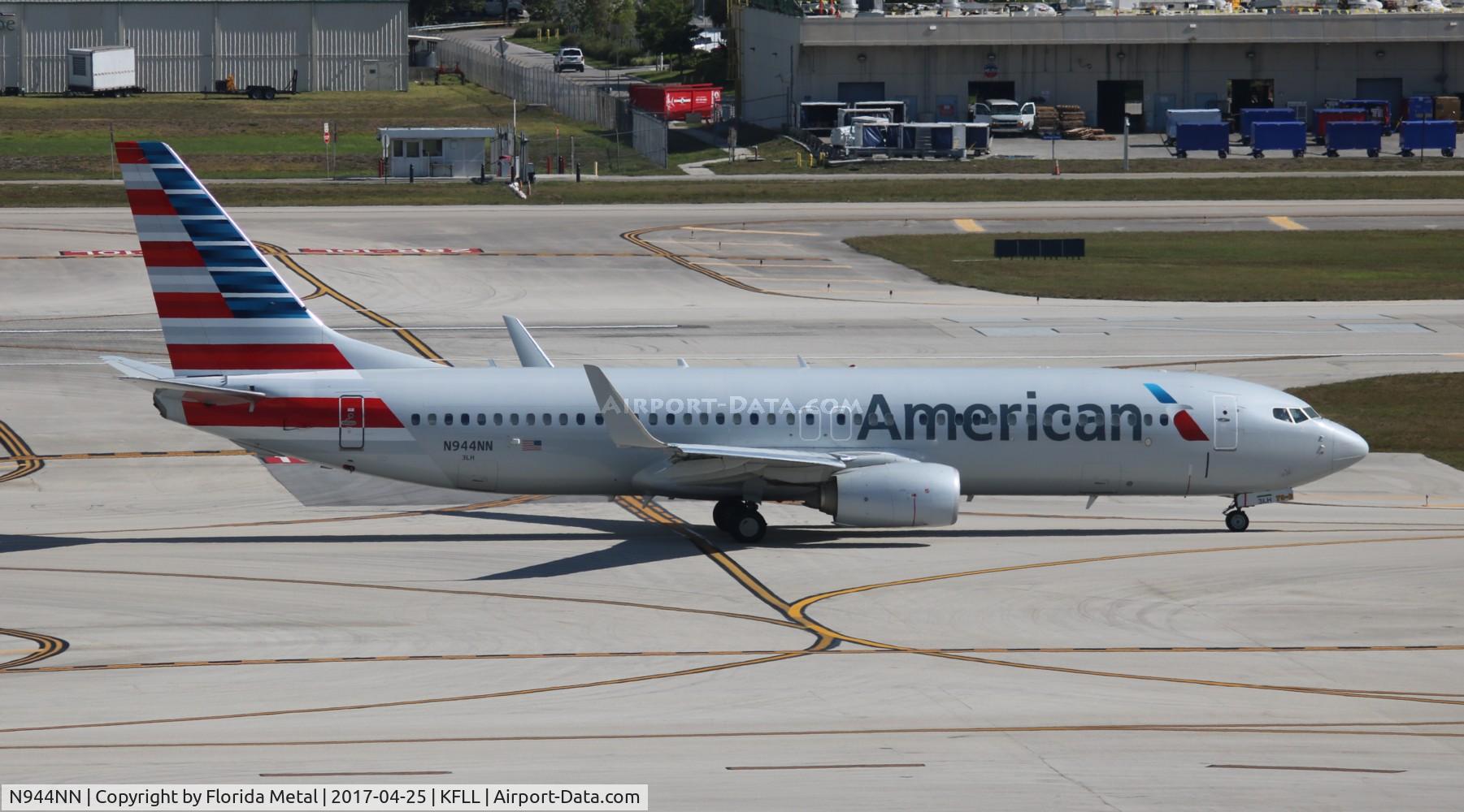 N944NN, 2013 Boeing 737-823 C/N 31185, American